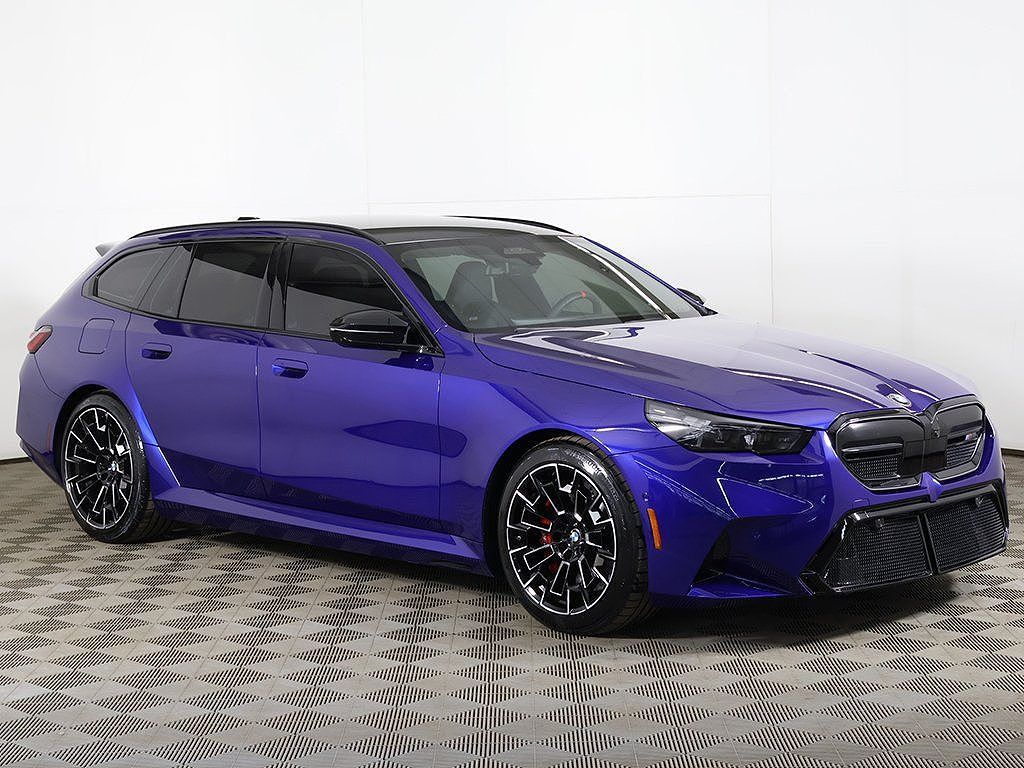 2025 BMW M5