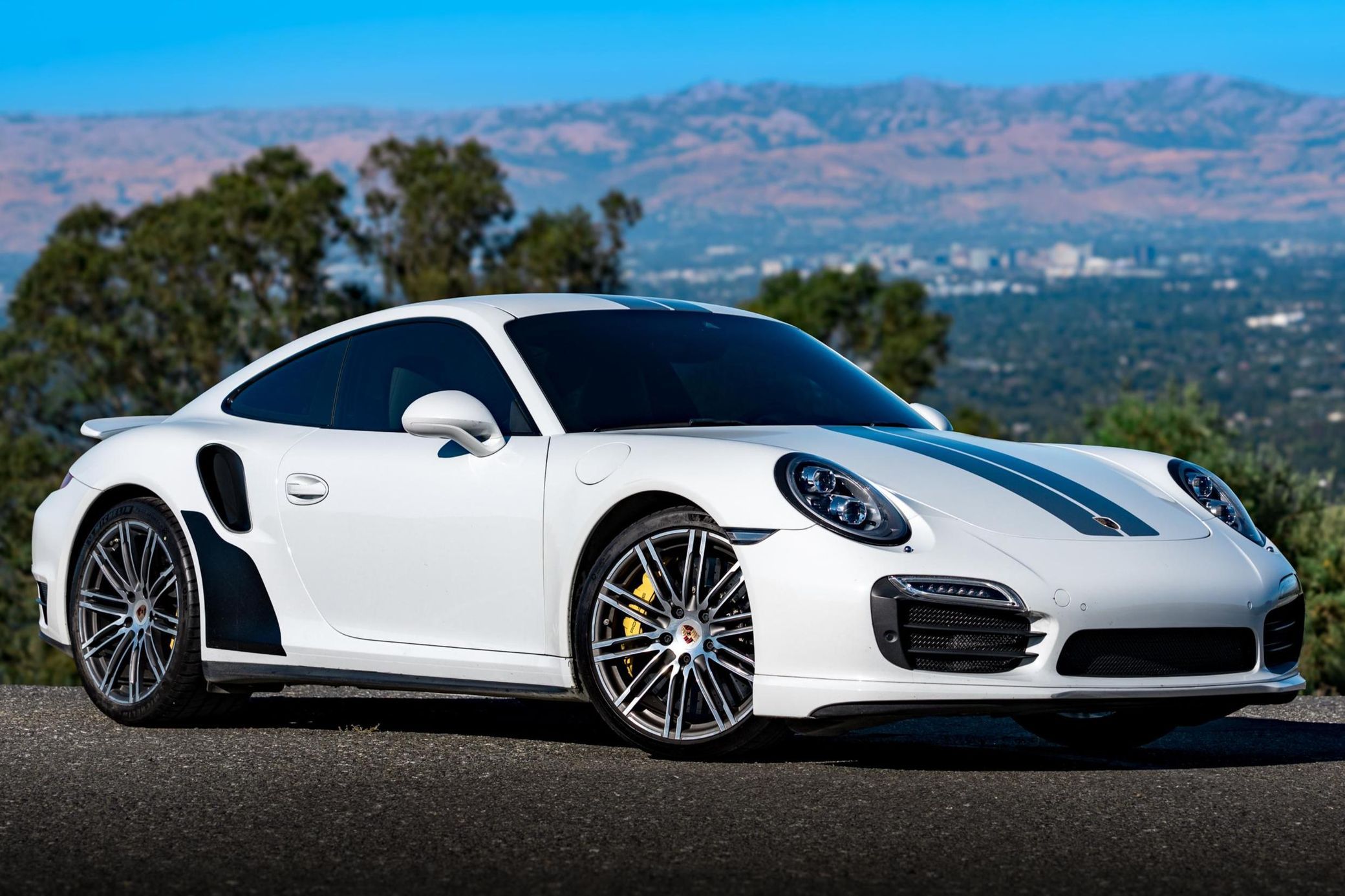 2015 Porsche 911 Turbo S