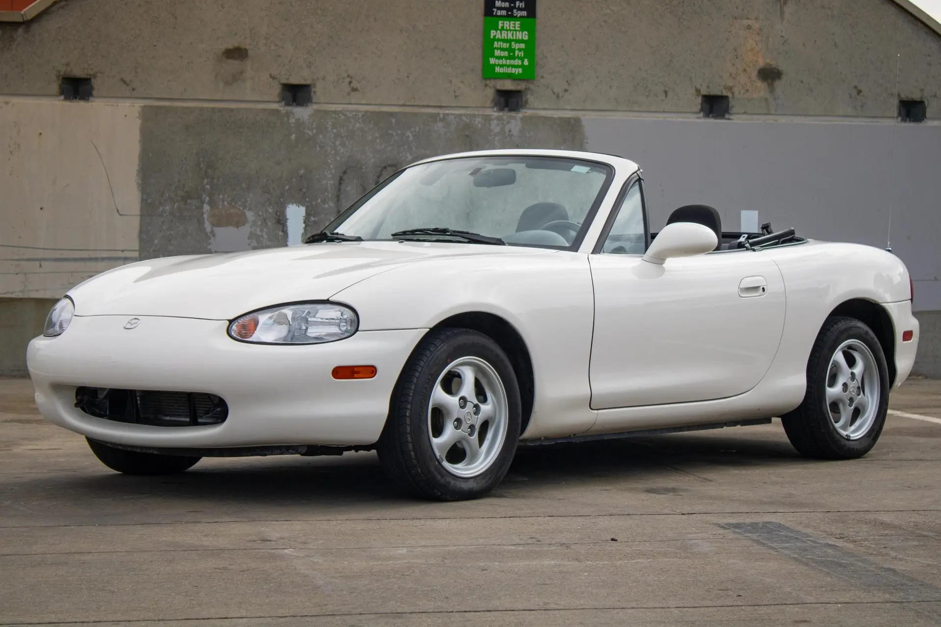 1999 Mazda MX-5 Miata