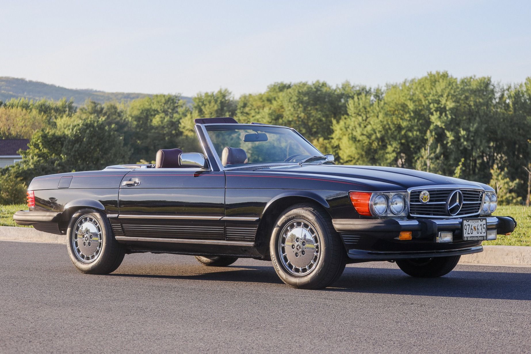 1986 Mercedes-Benz SL-Class 560SL