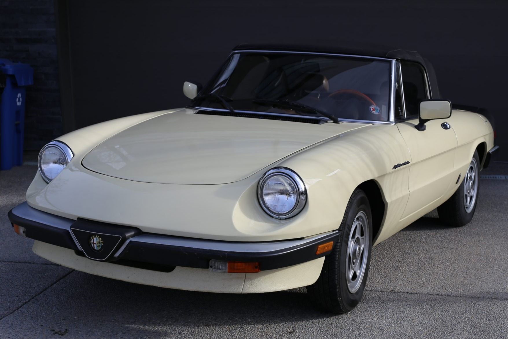 1984 Alfa Romeo 105 Series Spider