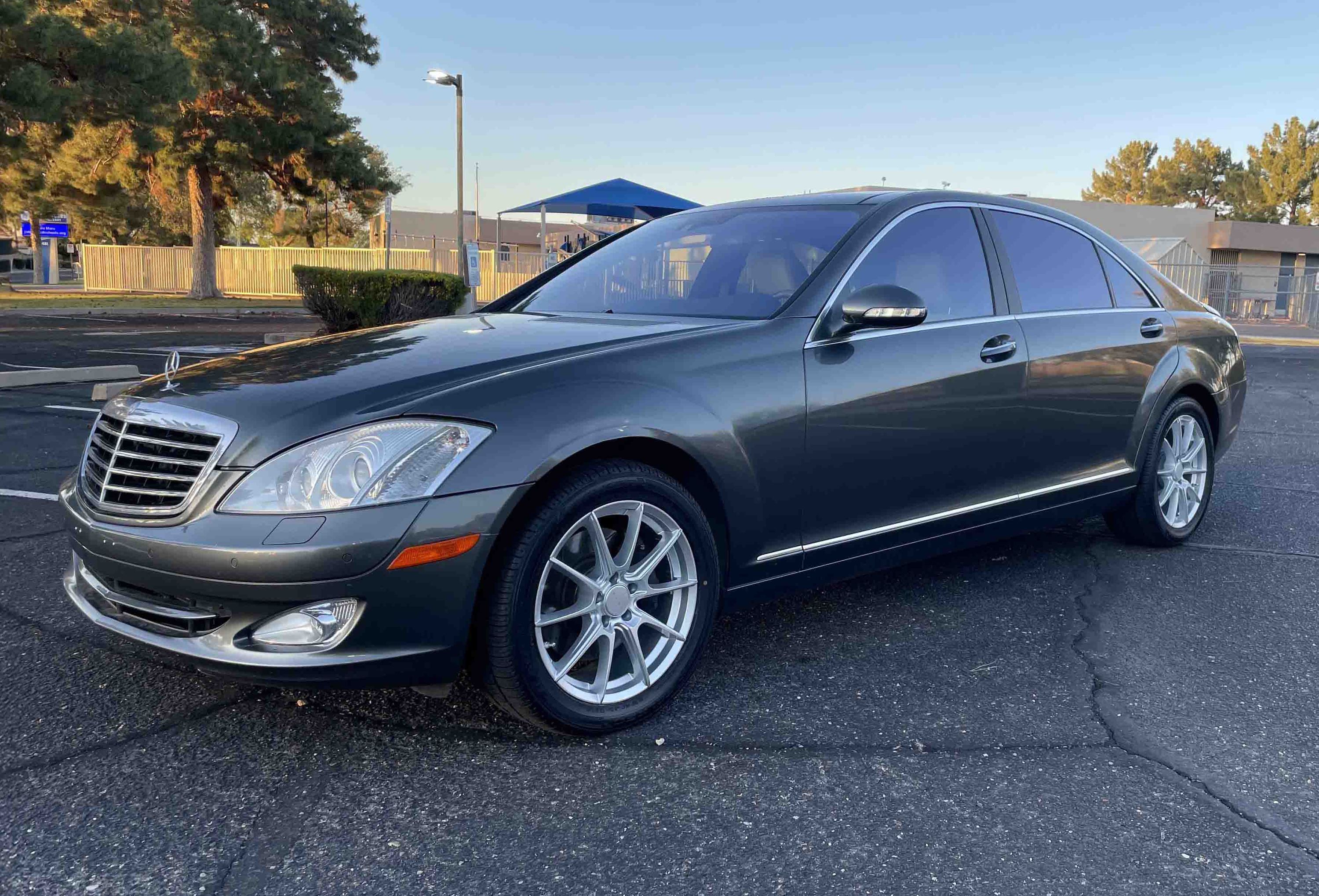 2007 Mercedes-Benz S-Class