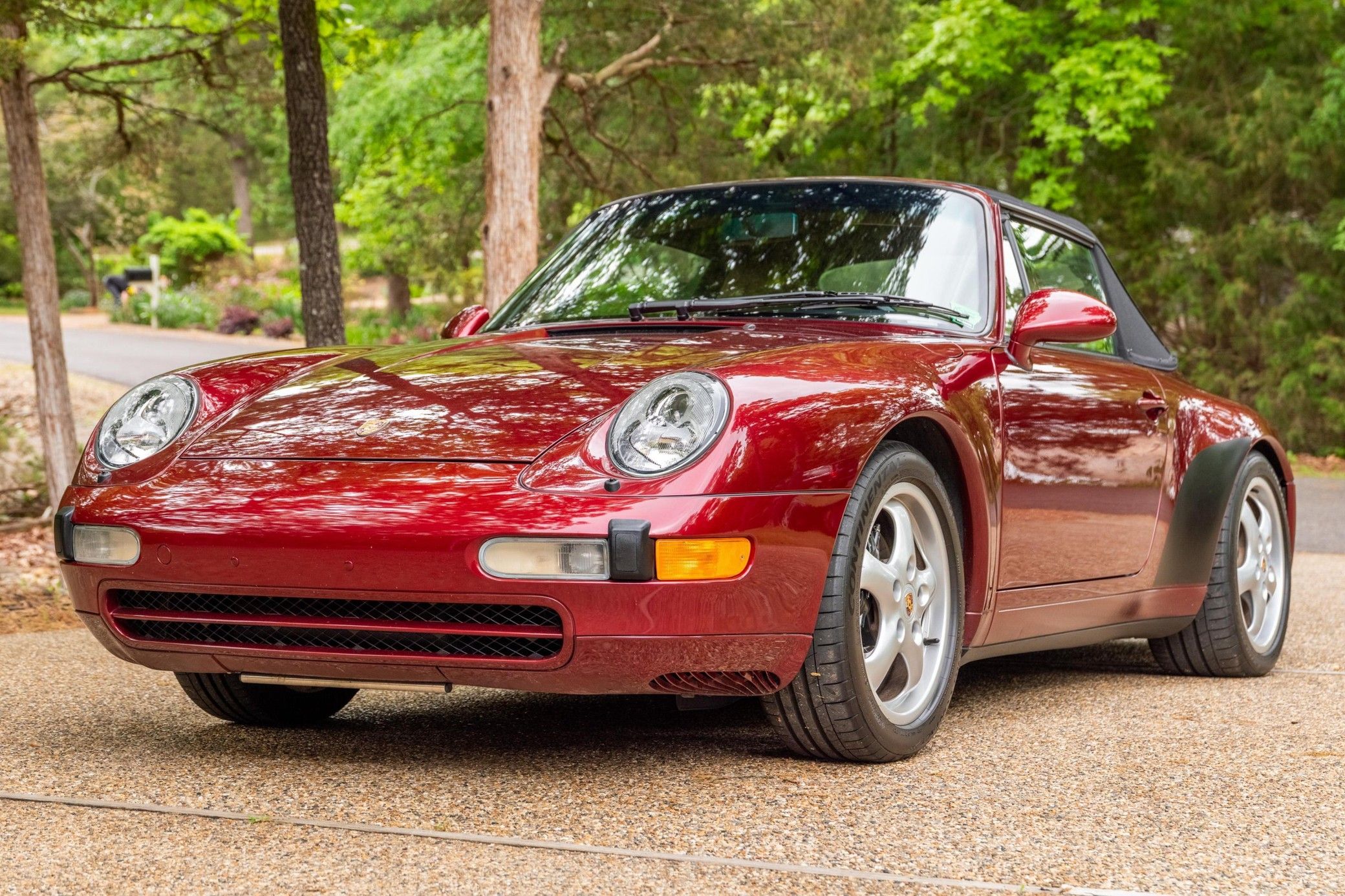 1998 Porsche 911 Carrera Cabriolet