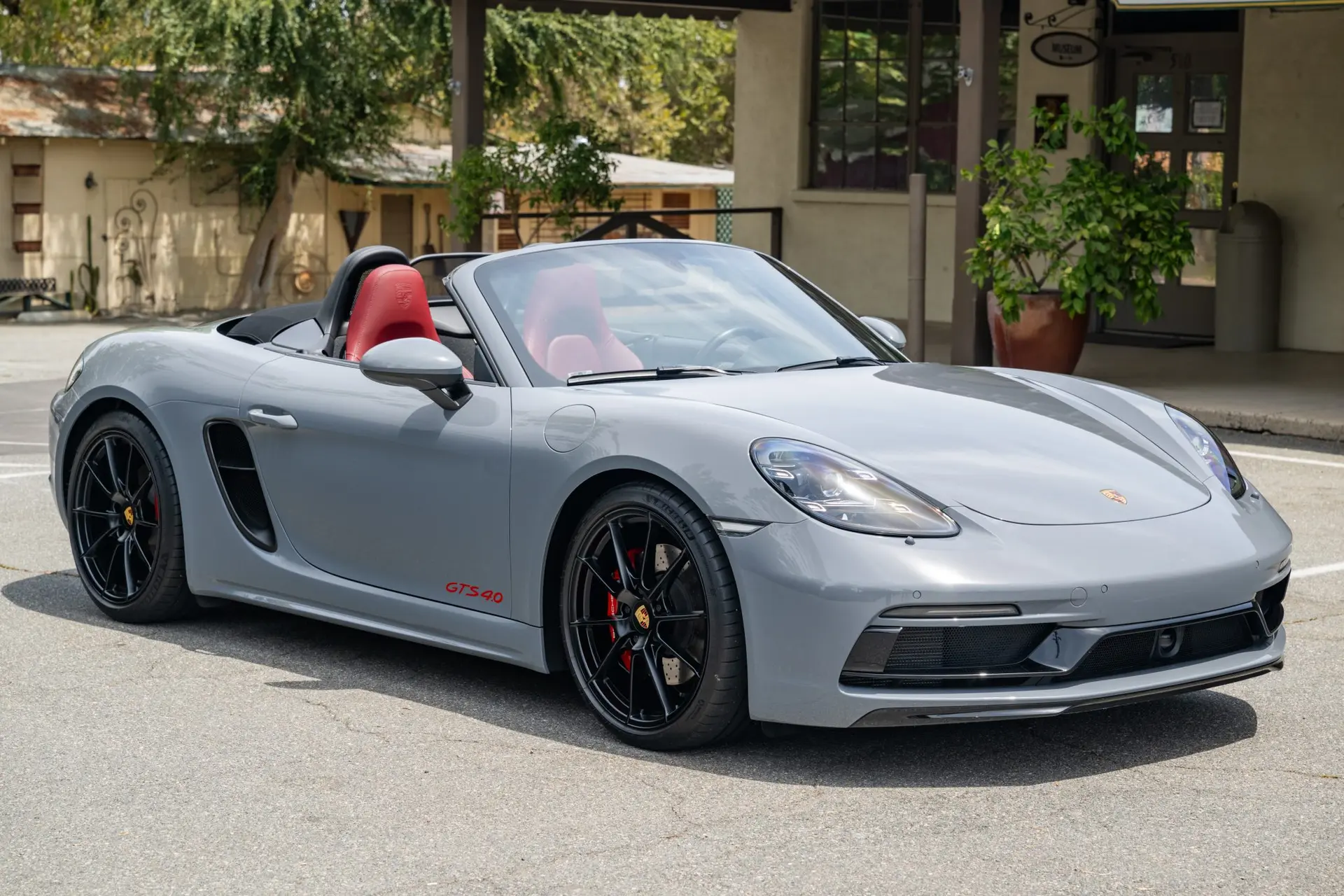 2023 Porsche Boxster