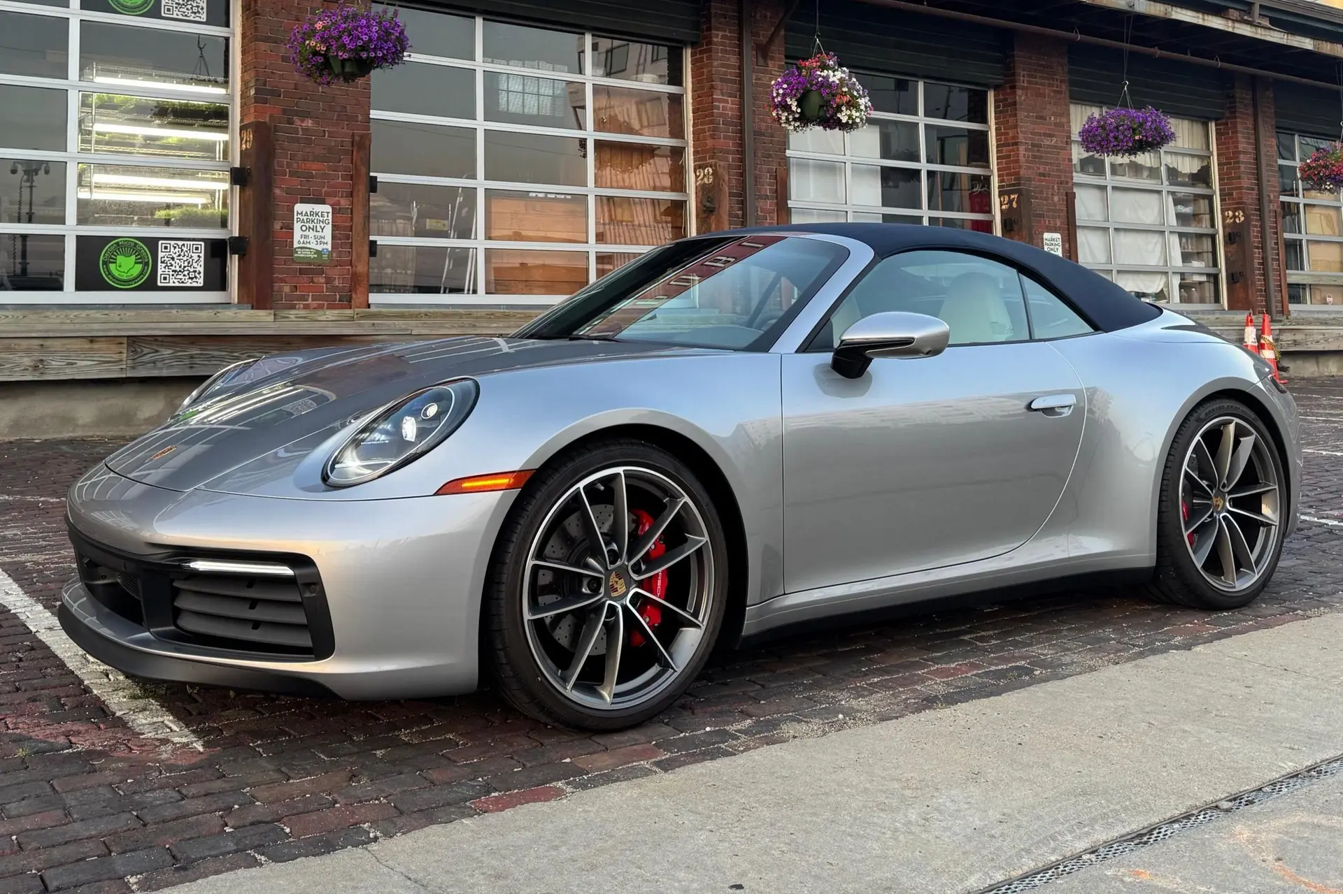 2022 Porsche 911 Carrera S Cabriolet