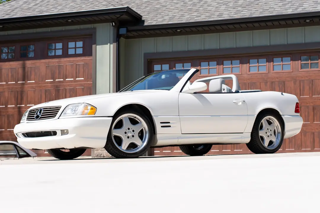 1989 Mercedes-Benz SL-Class SL500, sold Oct 2026