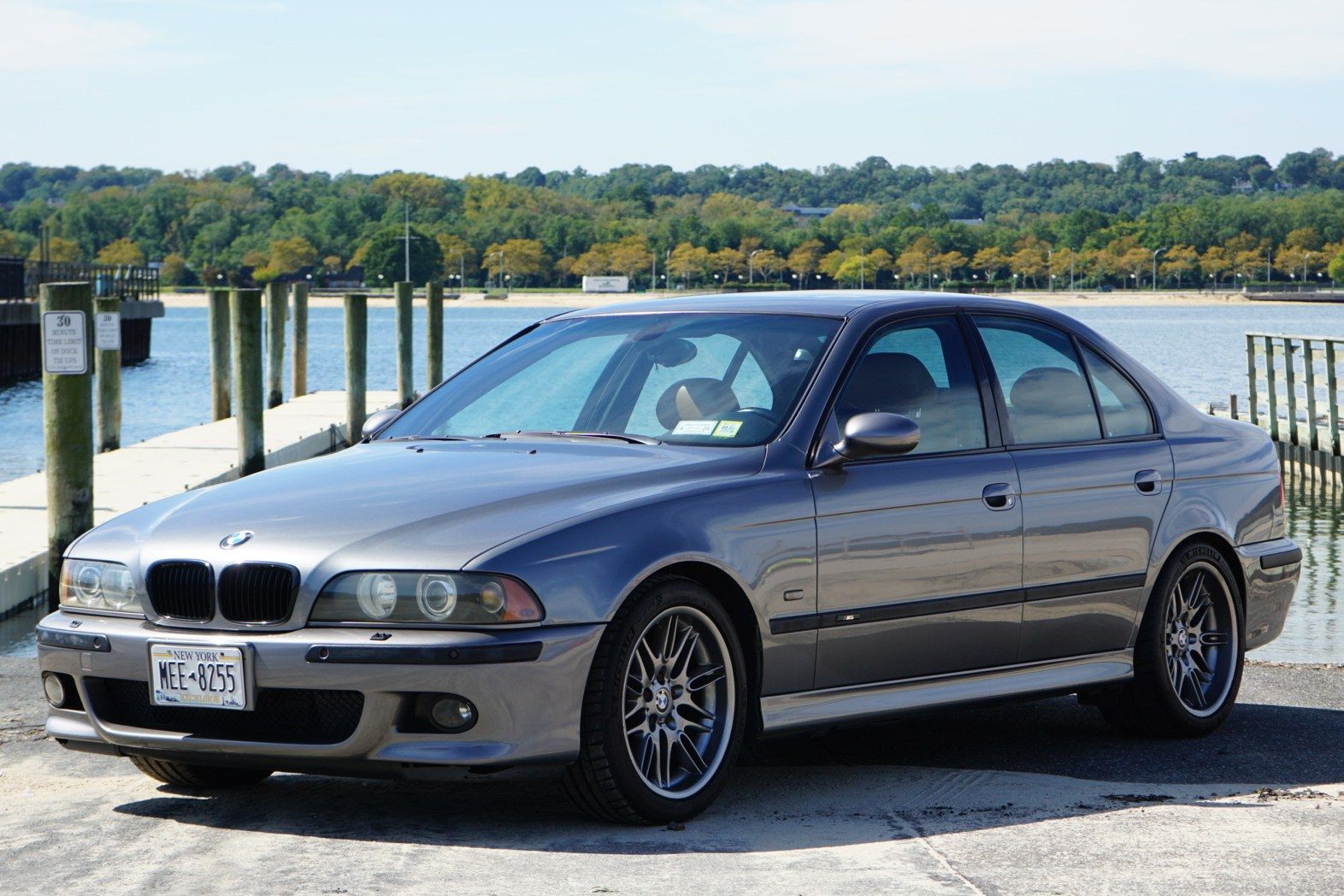 2003 BMW M5