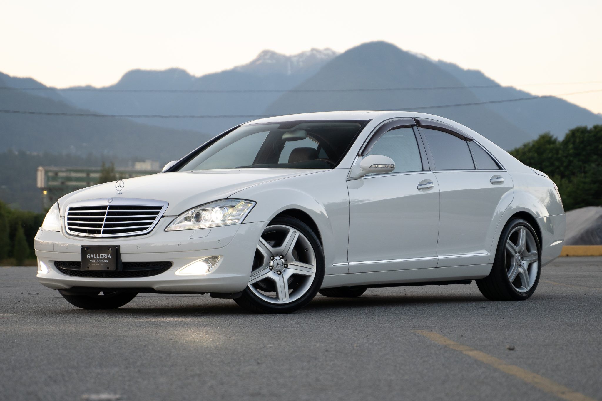 2006 Mercedes-Benz S-Class