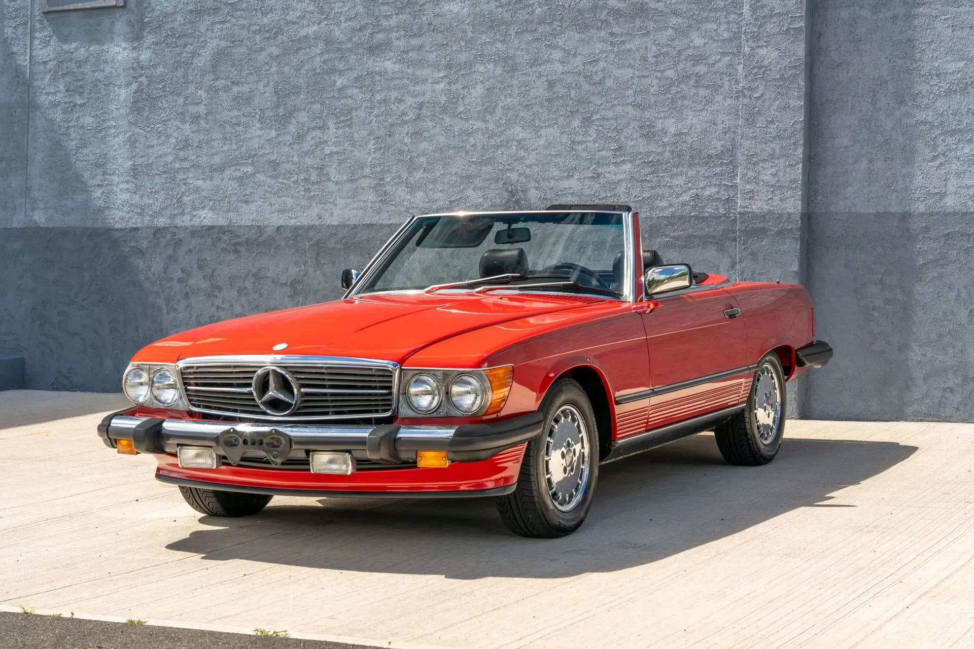 1987 Mercedes-Benz SL-Class 560SL