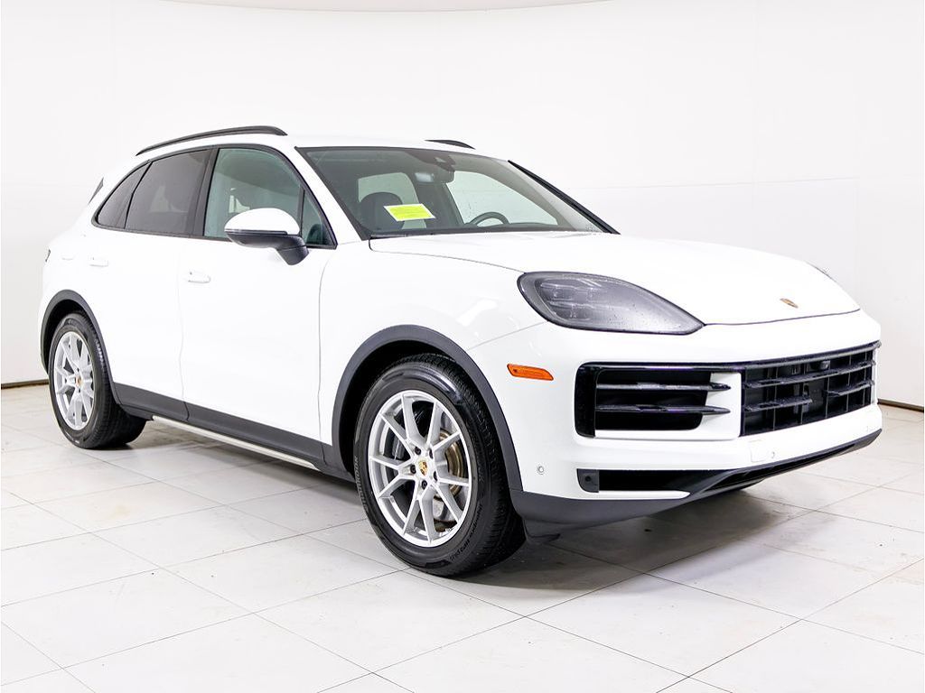 2025 Porsche Cayenne S