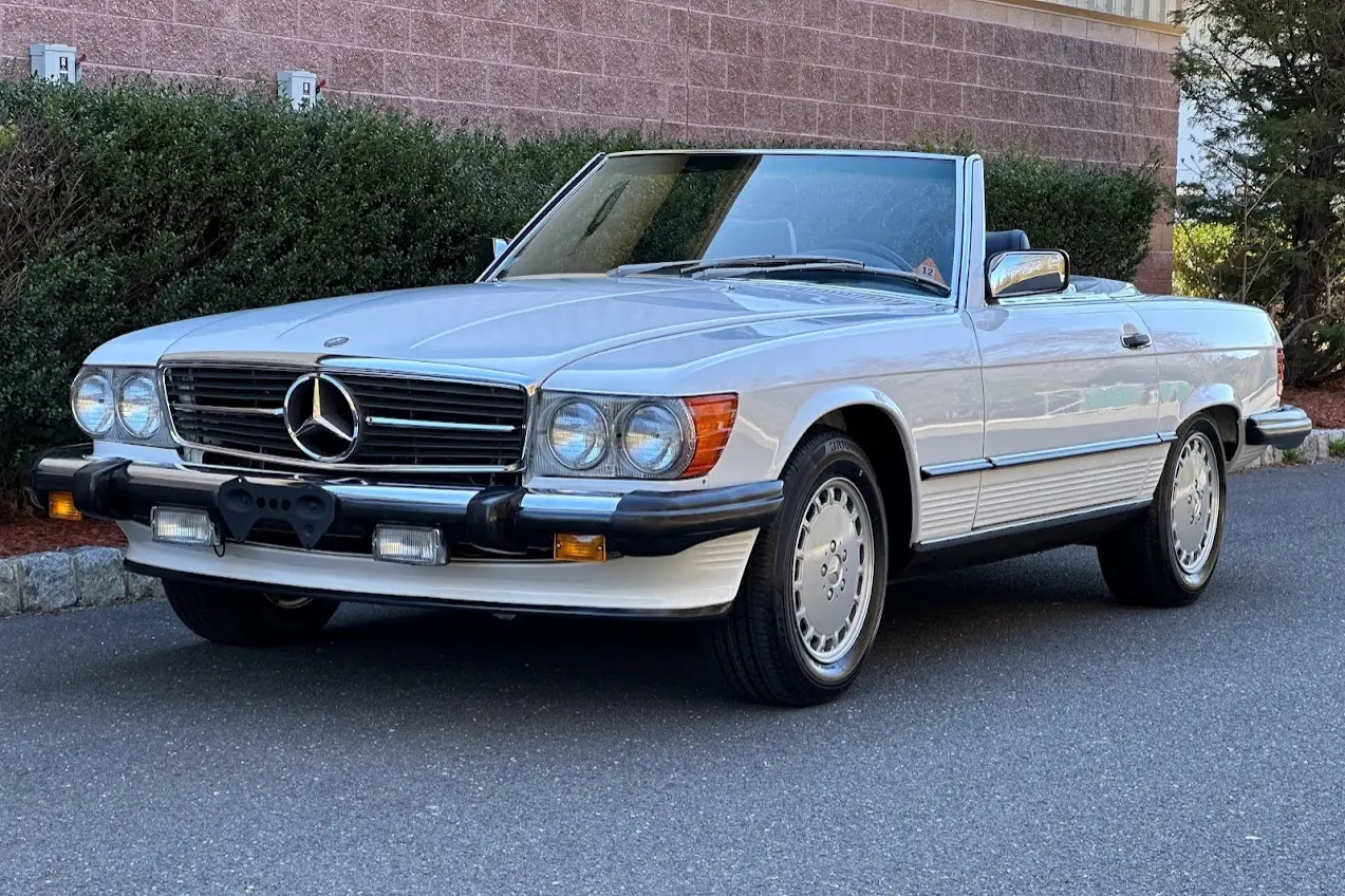 1988 Mercedes-Benz SL-Class 560SL
