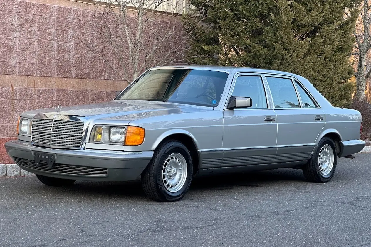 1984 Mercedes-Benz S-Class