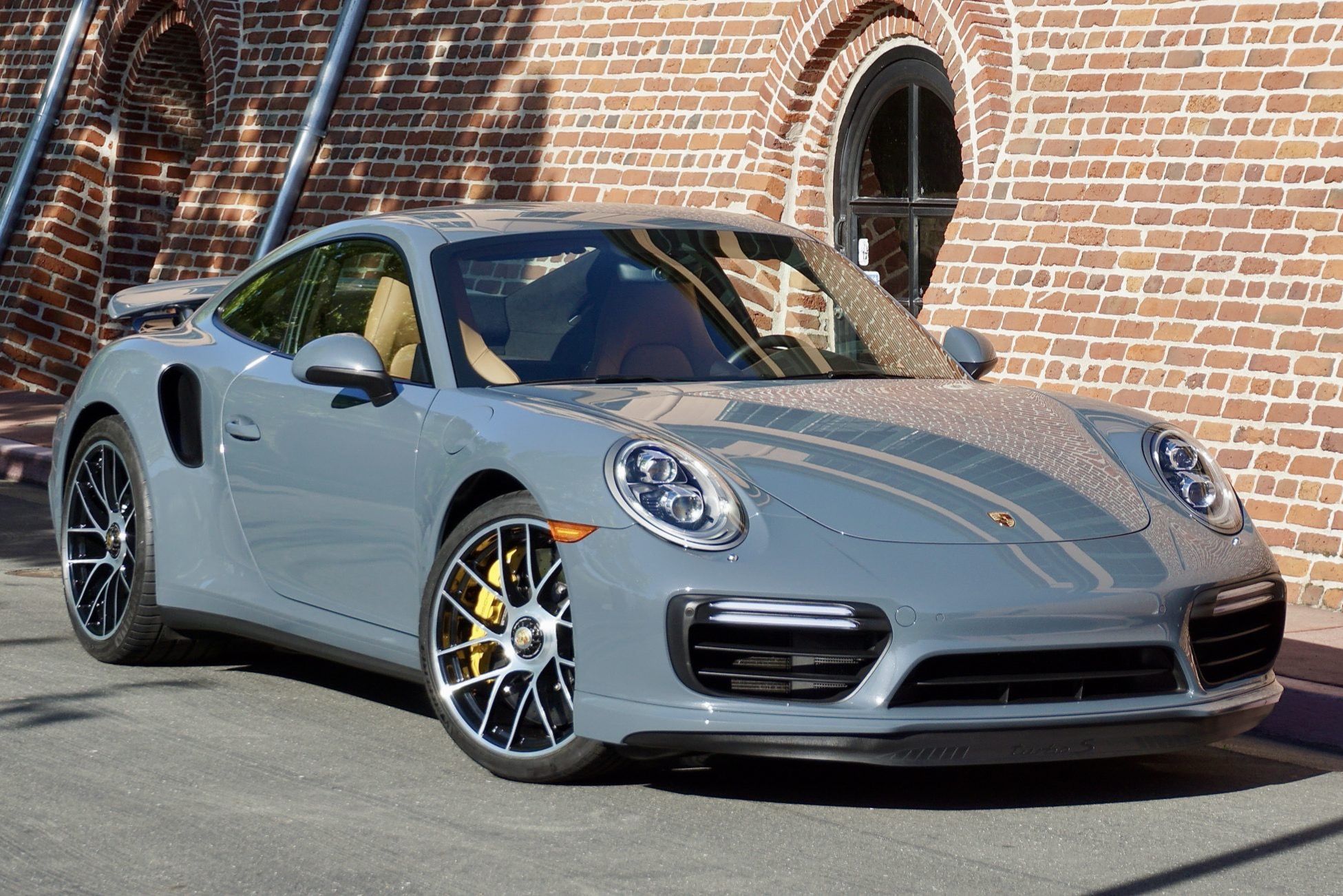 2018 Porsche 911 Turbo S