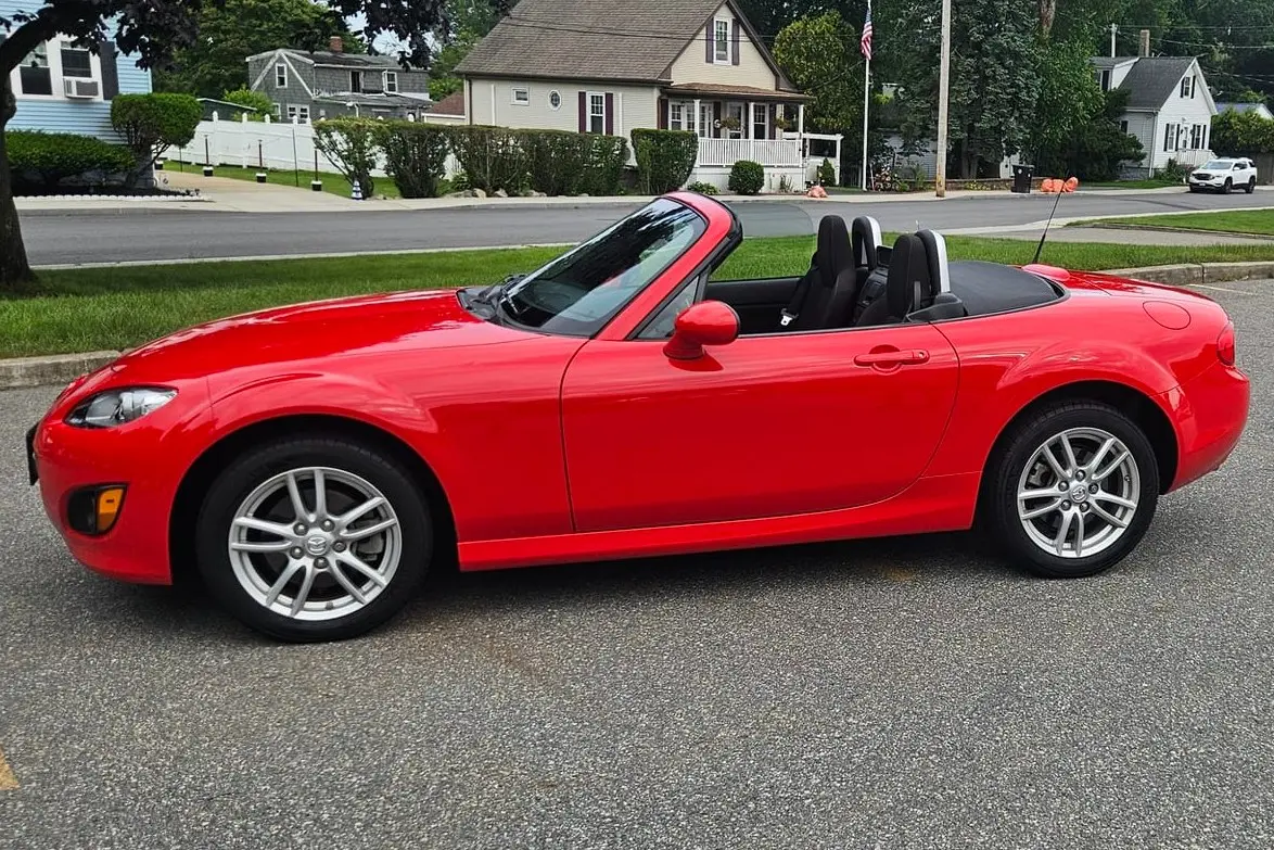 2009 Mazda MX-5 Miata
