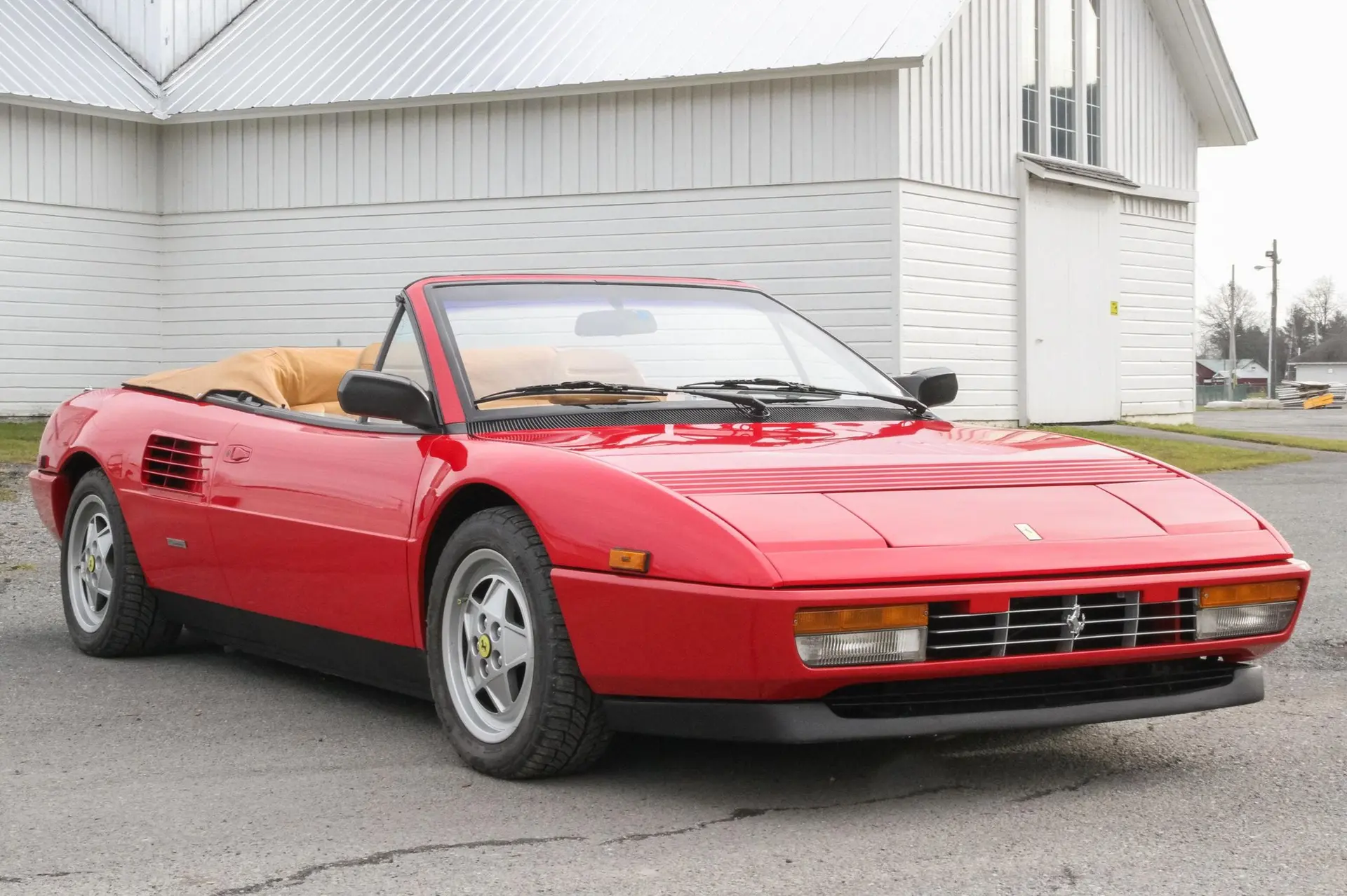 1989 Ferrari Mondial T Cabriolet