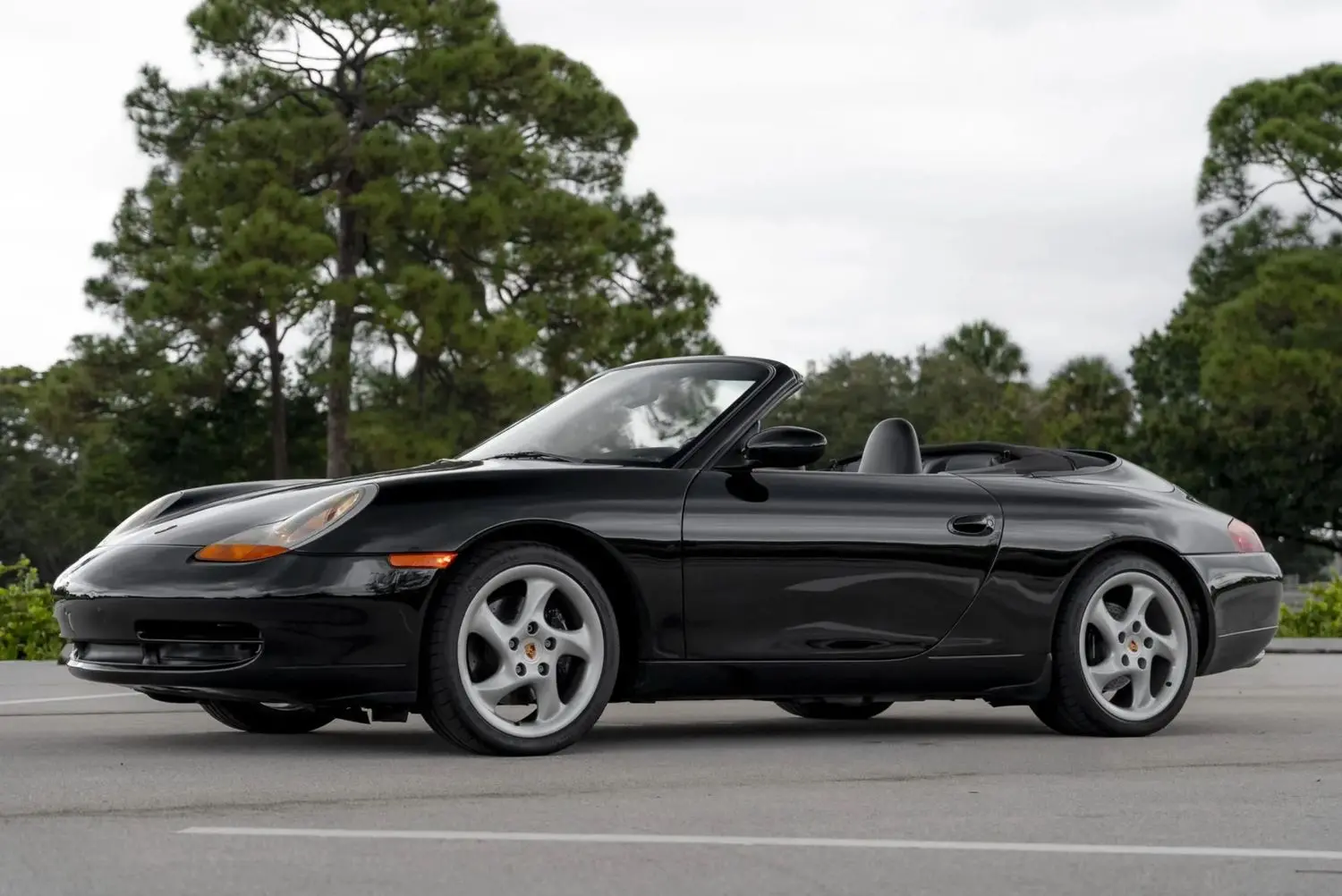 1999 Porsche 911 Carrera Cabriolet