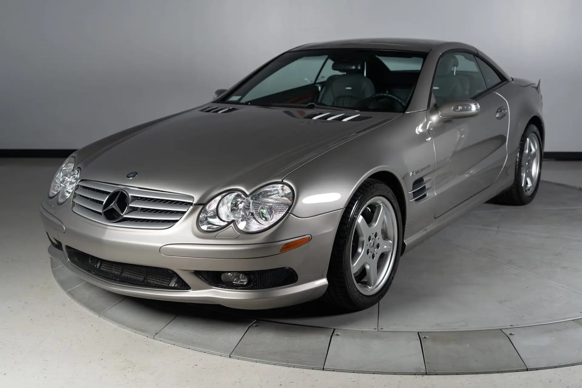 2004 Mercedes-Benz SL-Class