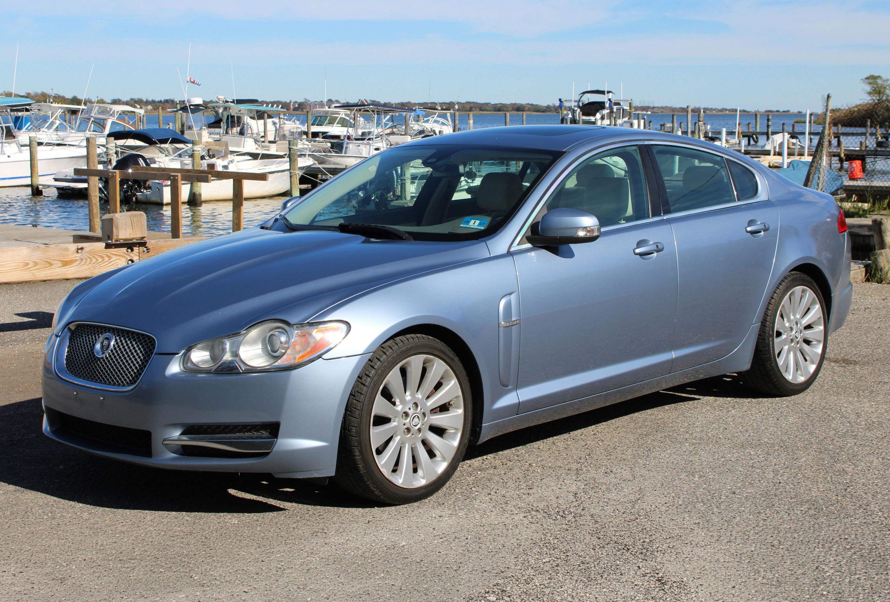2009 Jaguar XF