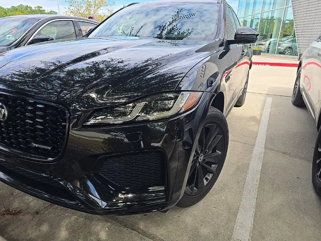 2024 Jaguar F-PACE P250 R-Dynamic S