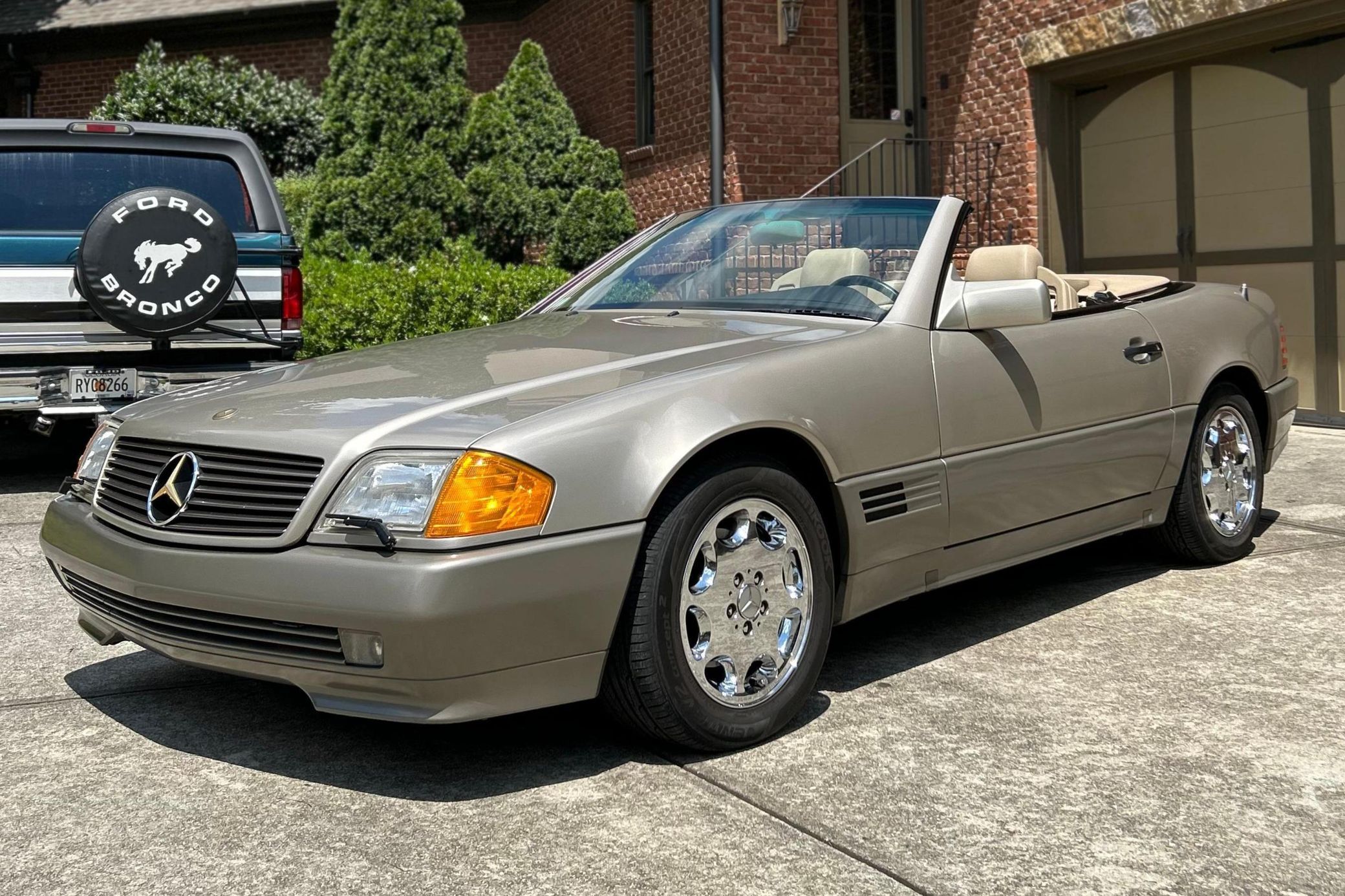 1992 Mercedes-Benz SL-Class