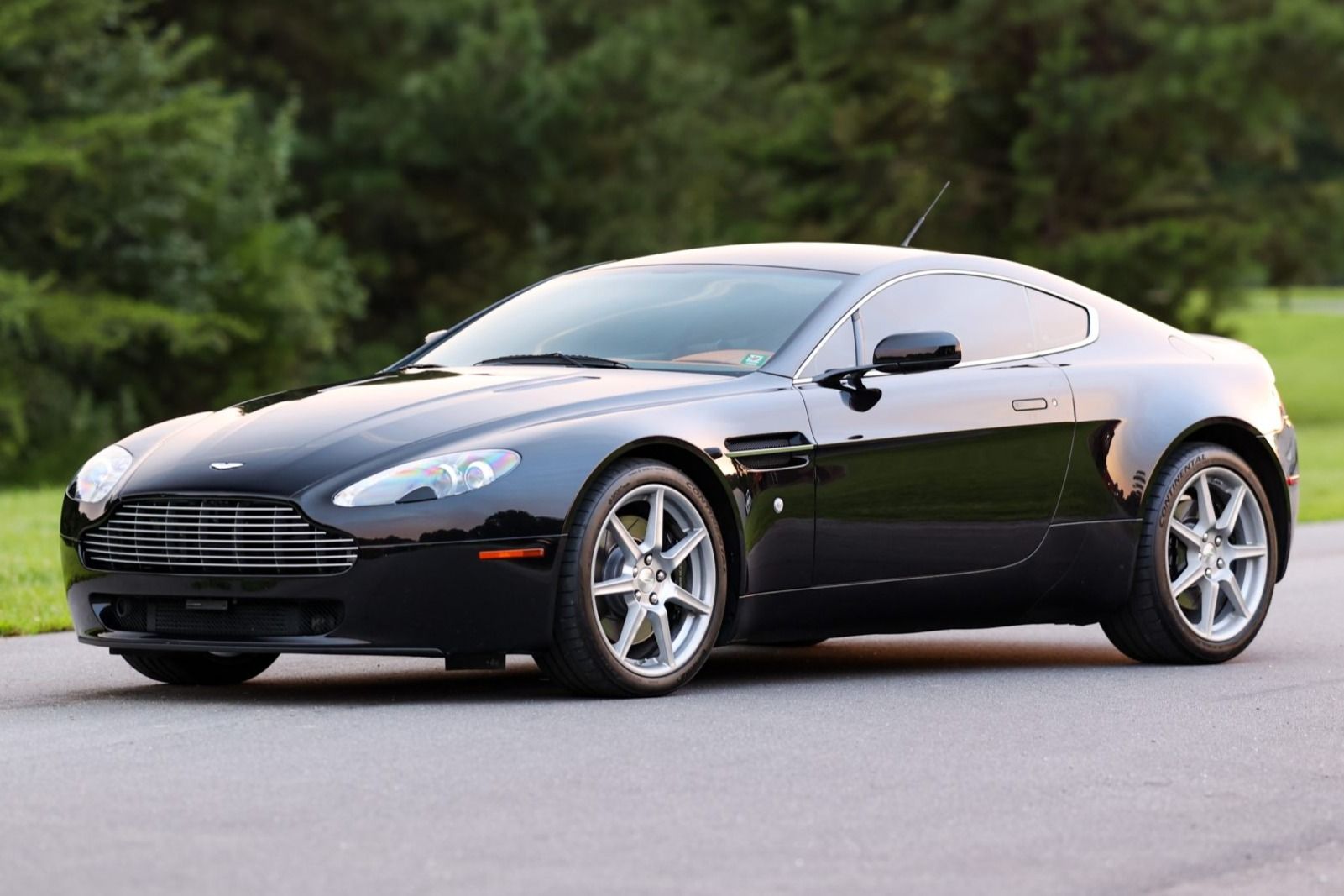 2007 Aston Martin Vantage Race Cars