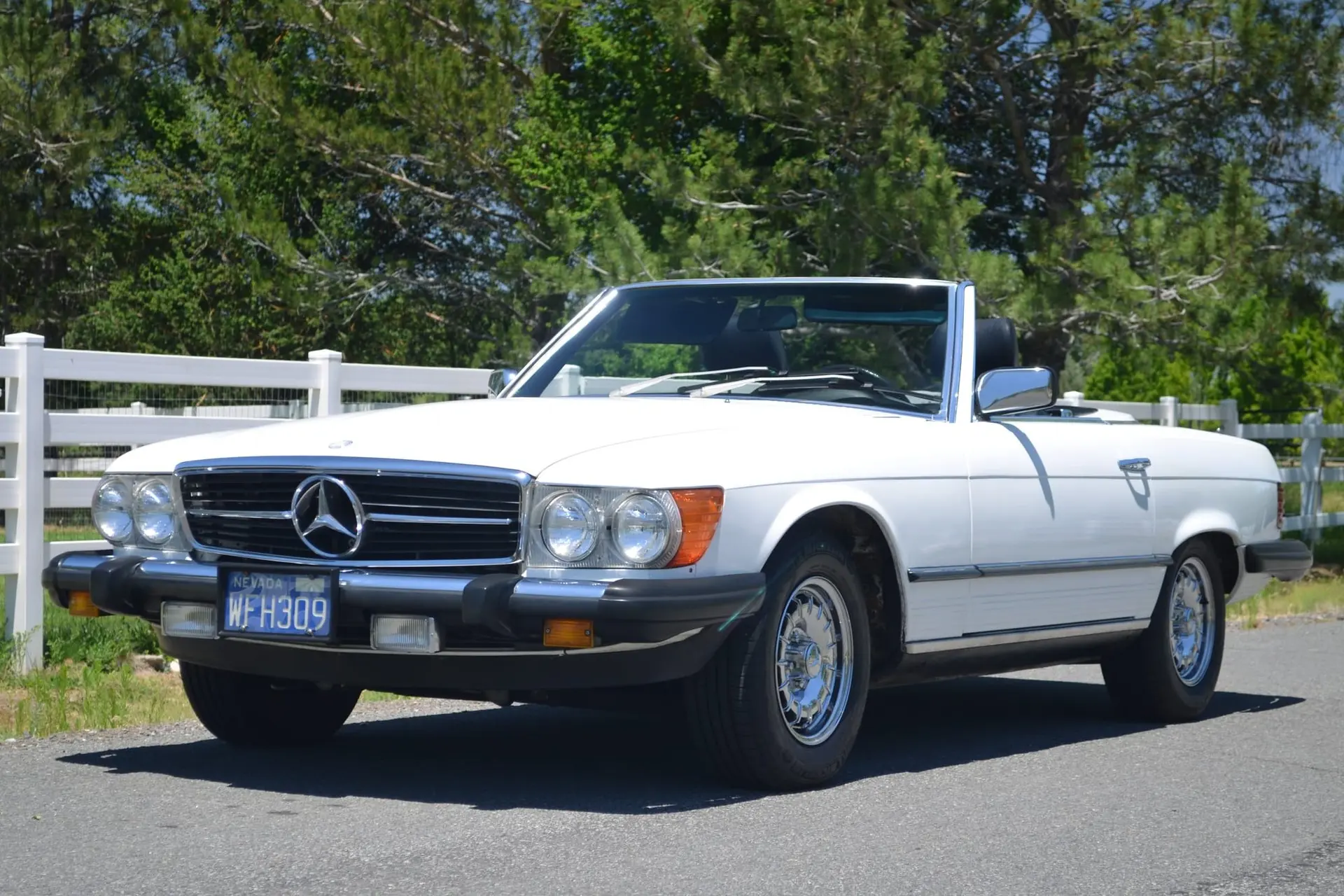 1984 Mercedes-Benz SL-Class