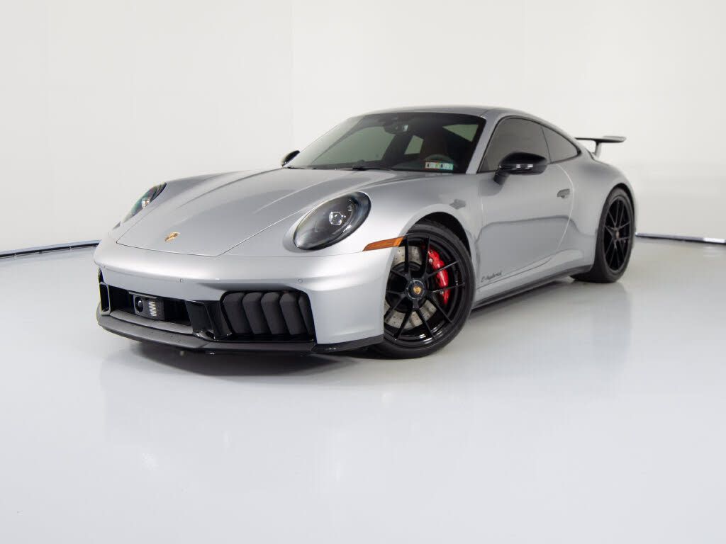 2026 Porsche 992.2 Carrera 4 GTS