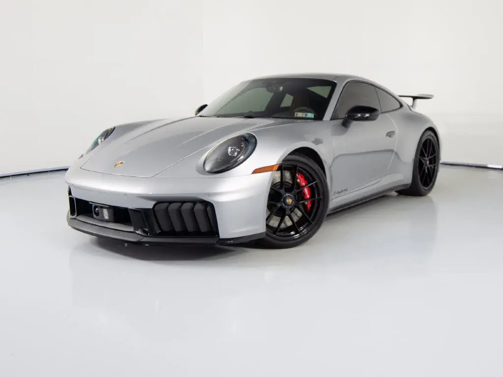 2026 Porsche 992.2 Carrera 4 GTS
