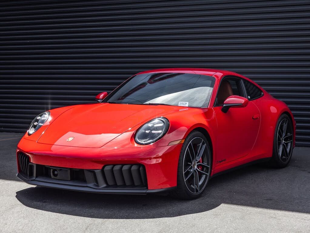 2026 Porsche 992.2 Carrera 4 GTS