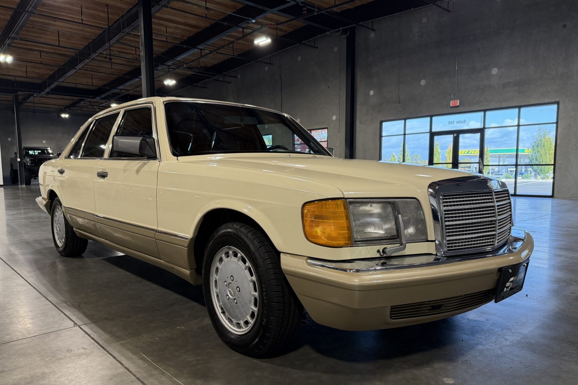 1990 Mercedes-Benz S-Class
