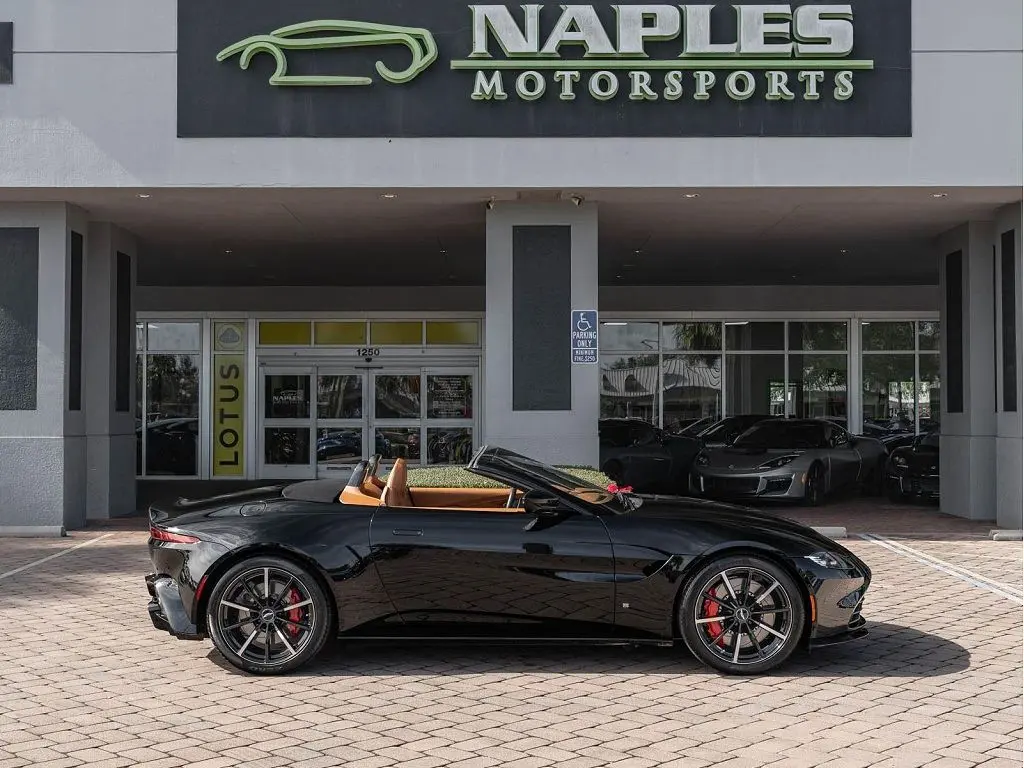 2021 Aston Martin Vantage V8 Roadster