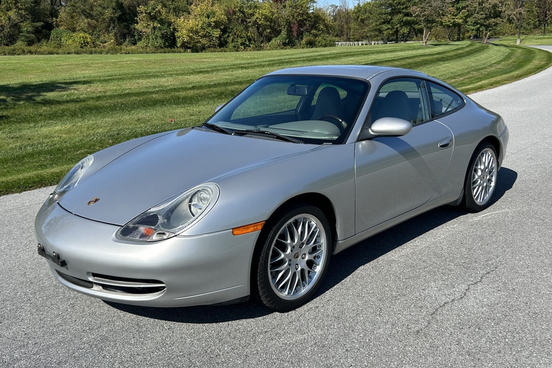 1999 Porsche 911 Carrera 4