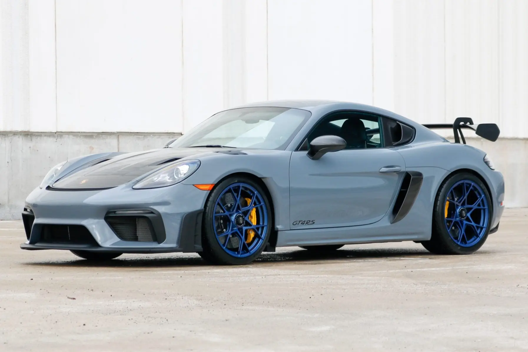 2023 Porsche Cayman GT4 RS Weissach
