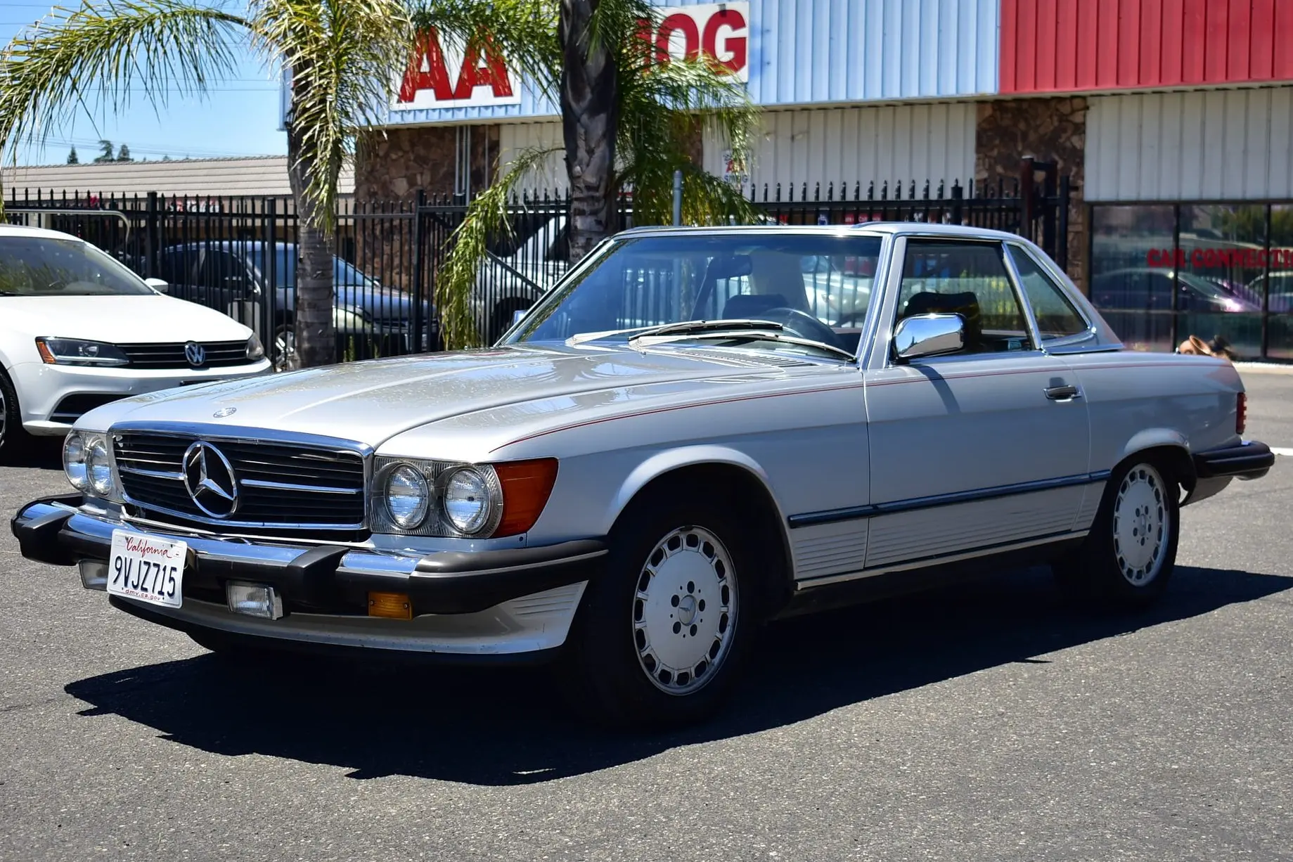 1986 Mercedes-Benz SL-Class 560SL