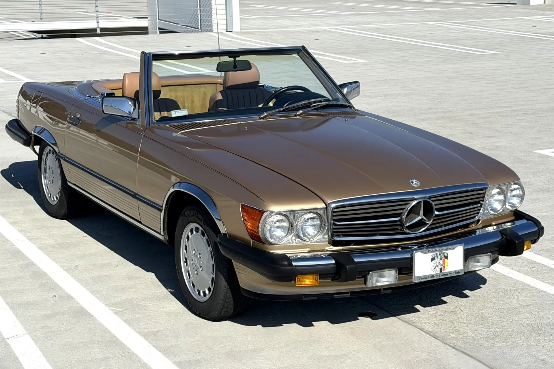 1986 Mercedes-Benz SL-Class 560SL