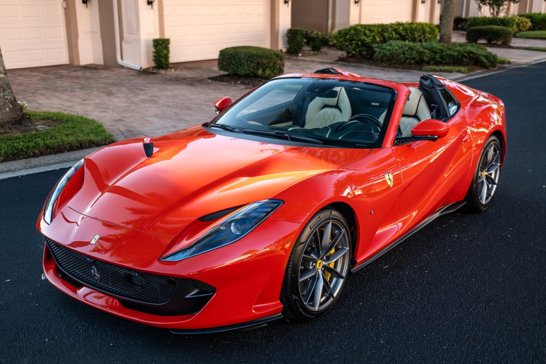 2022 Ferrari 812 GTS