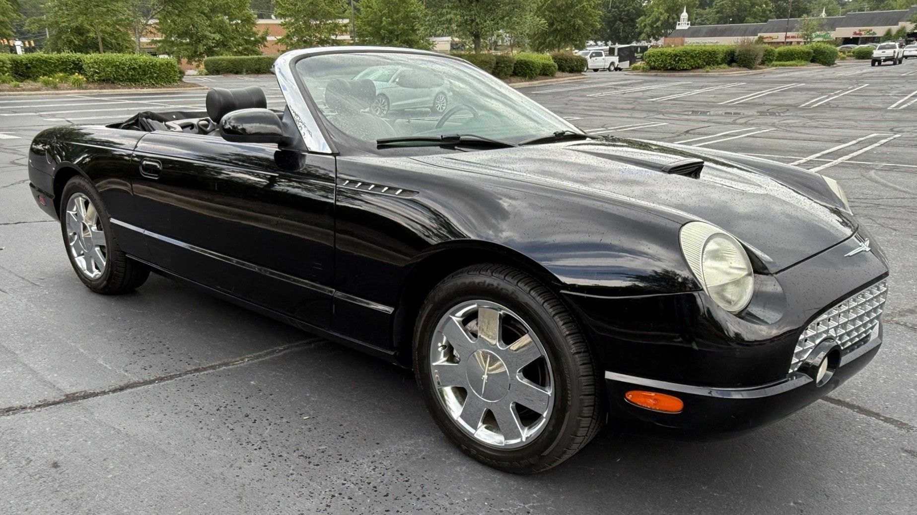 2002 Ford Thunderbird