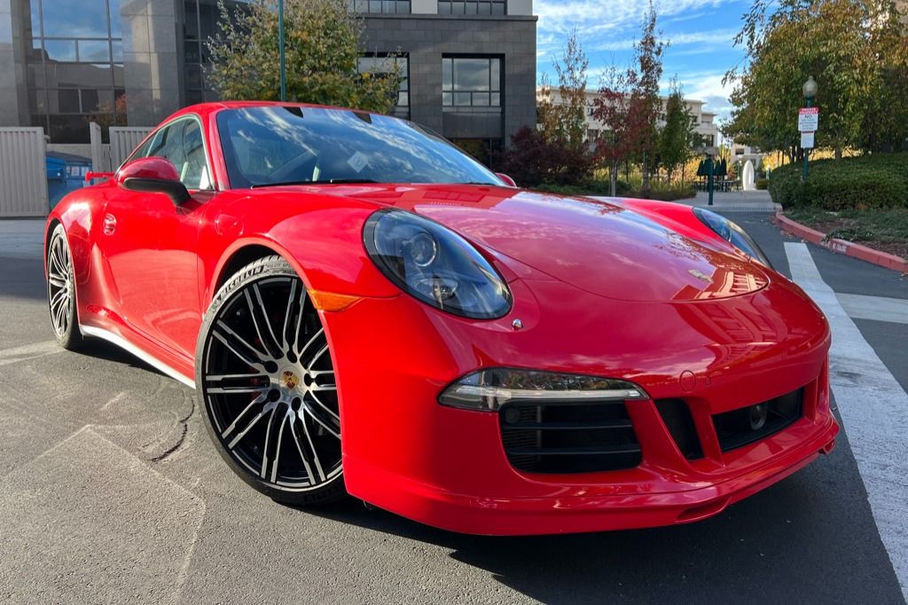 2014 Porsche 911 Carrera 4S Coupe