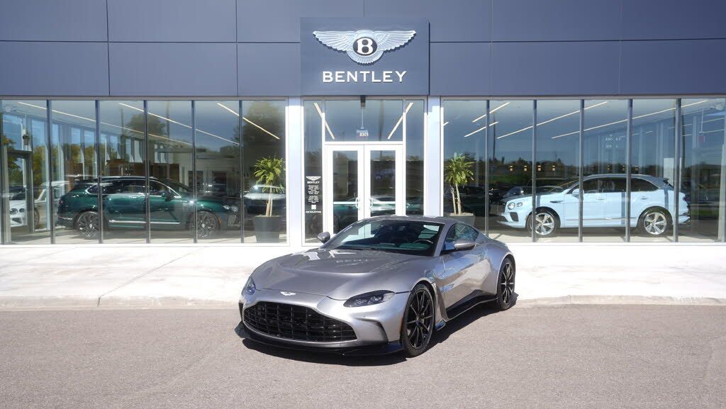 2023 Aston Martin Vantage V12