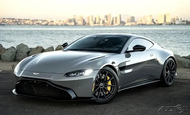 2020 Aston Martin Vantage V8