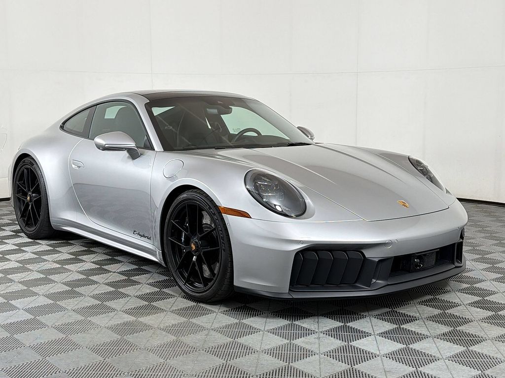 2026 Porsche 992.2 Carrera 4 GTS