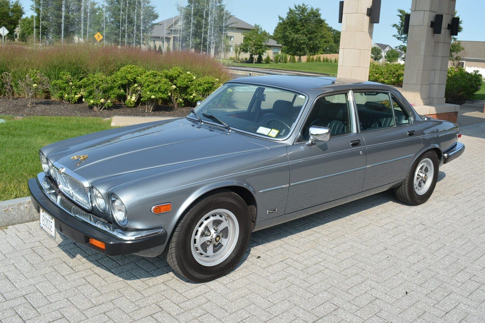 1987 Jaguar XJ
