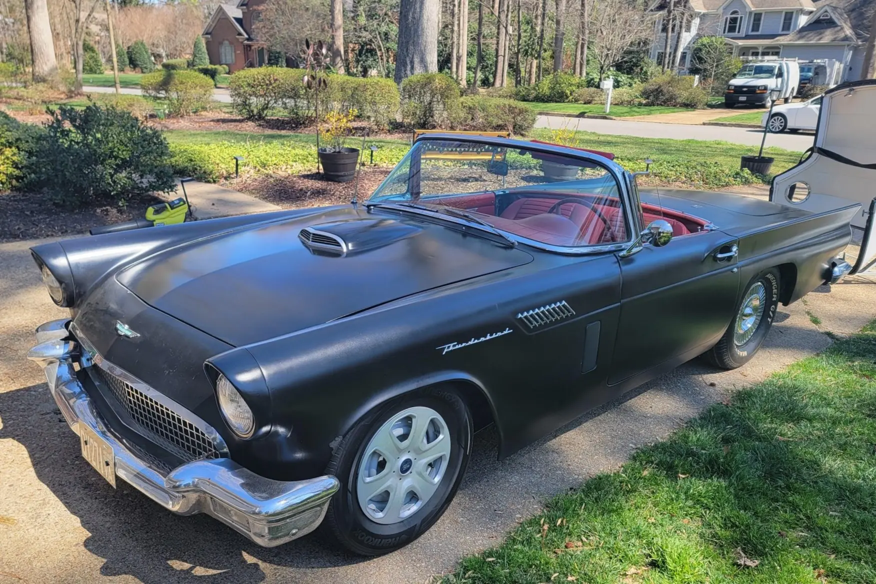 1957 Ford Thunderbird