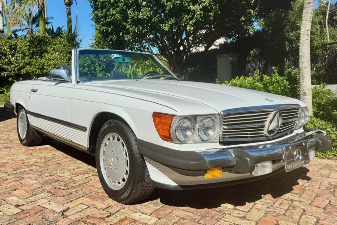 1989 Mercedes-Benz SL-Class 560SL
