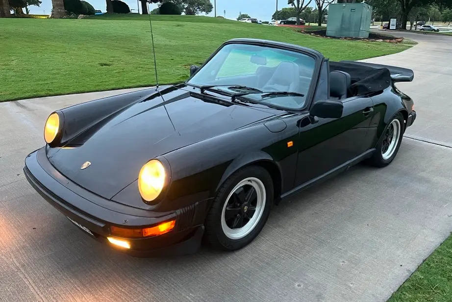 1984 Porsche 911 Cabriolet