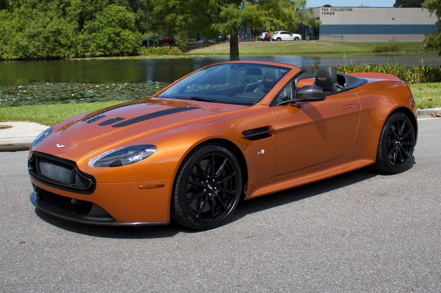 2015 Aston Martin Vantage V12 Vantage S Roadster