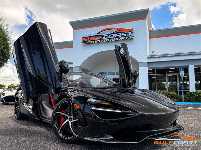 2024 McLaren 750S Coupe