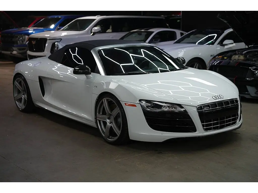 2011 Audi R8 V10
