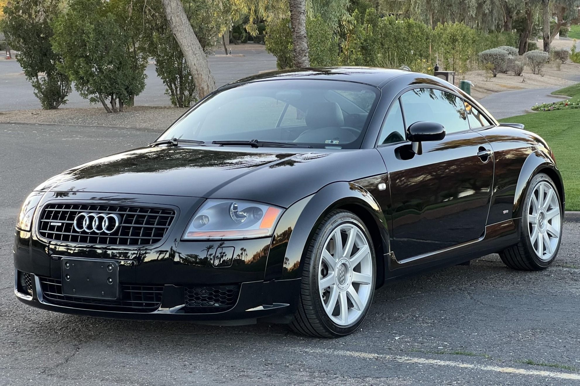 2004 Audi TT