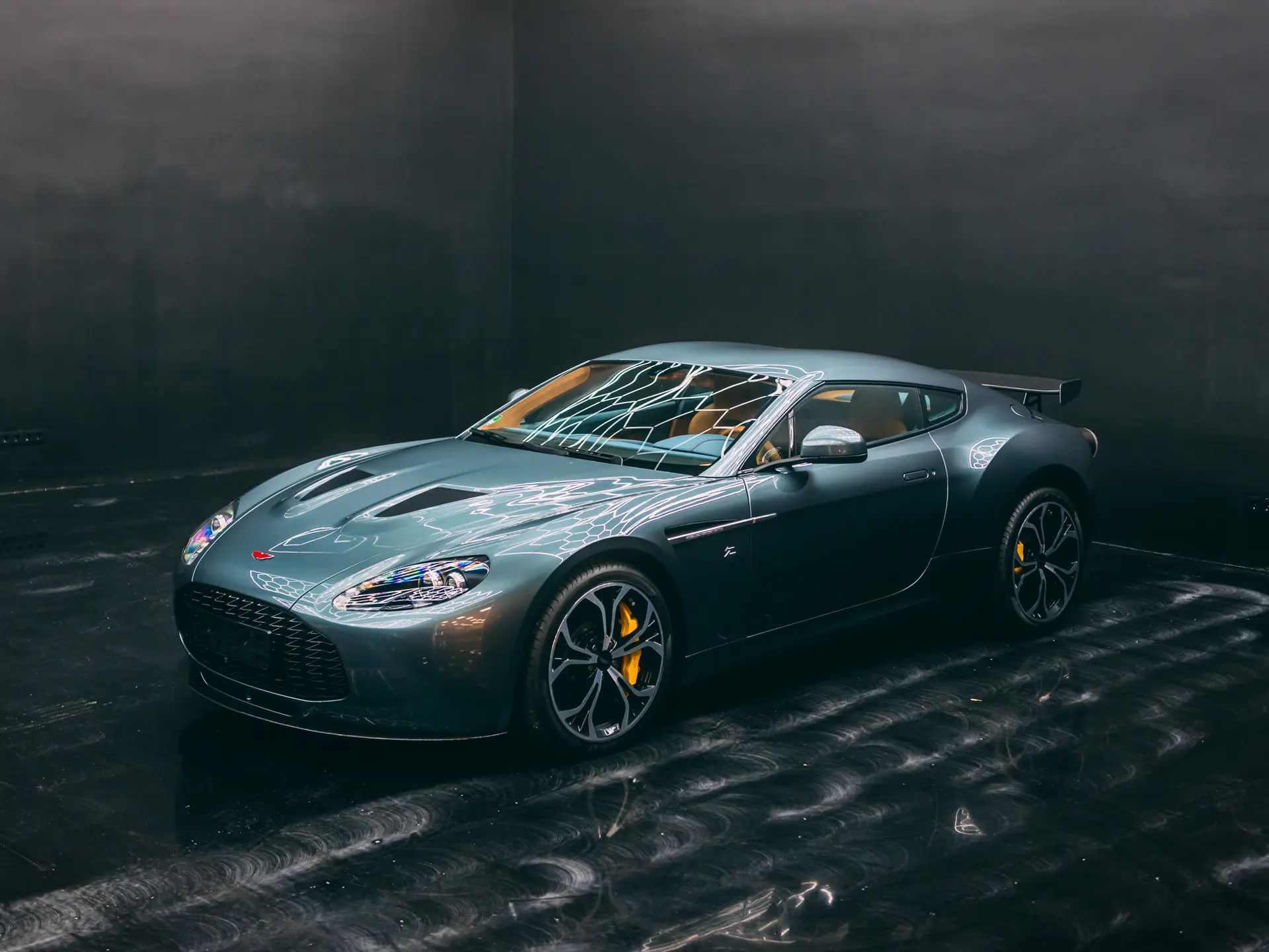 2012 Aston Martin DB9 Coupe